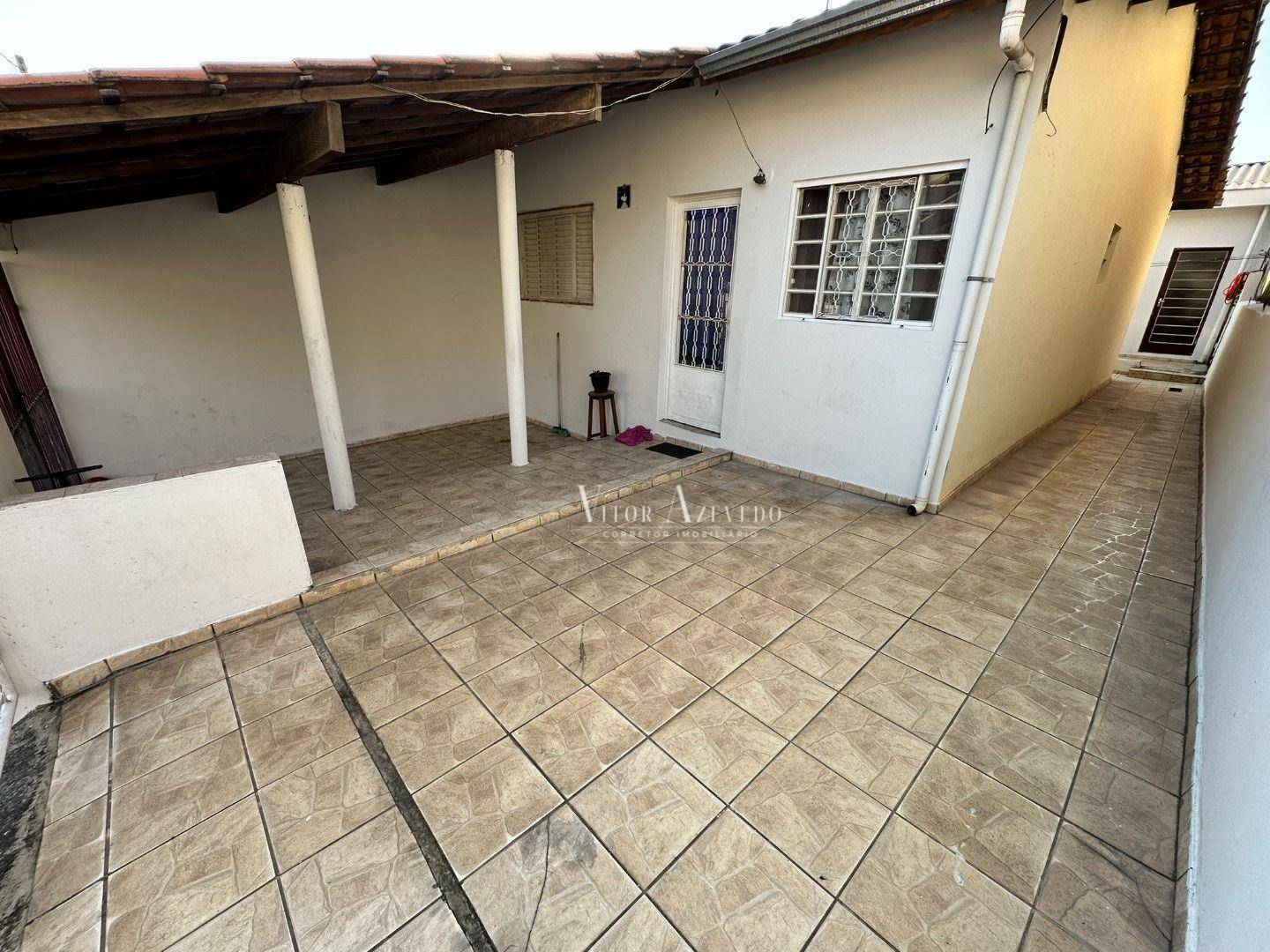 Casa à venda com 3 quartos, 93m² - Foto 2