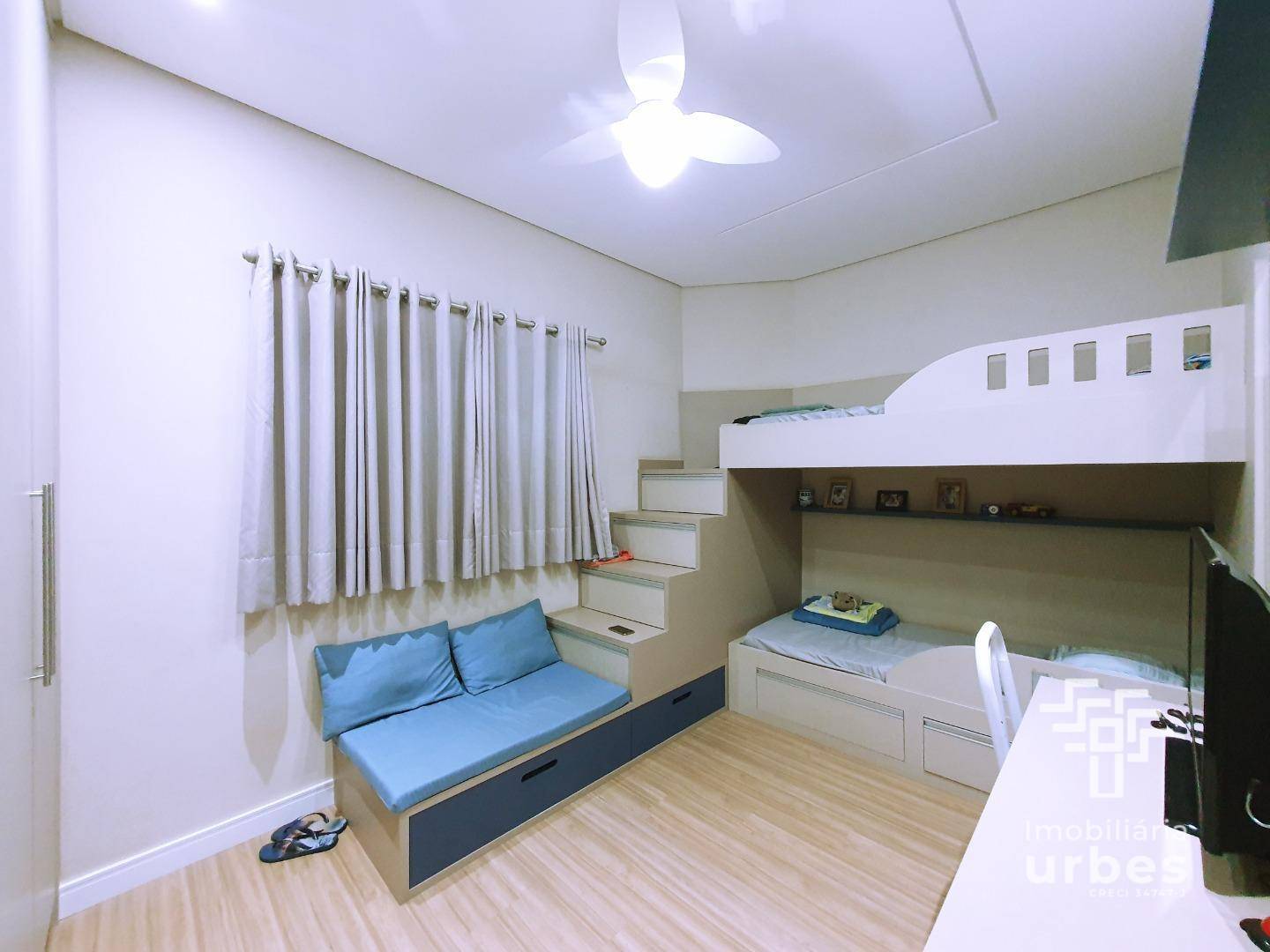 Casa, 3 quartos, 240 m² - Foto 23