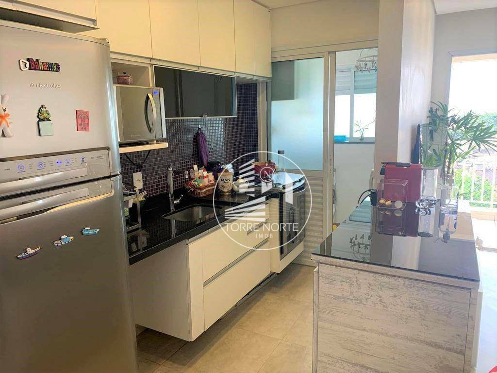 Apartamento à venda com 2 quartos, 62m² - Foto 7