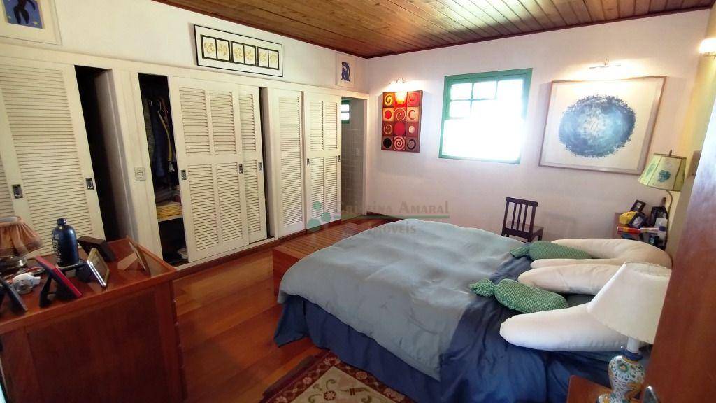 Chácara à venda com 5 quartos, 400m² - Foto 32