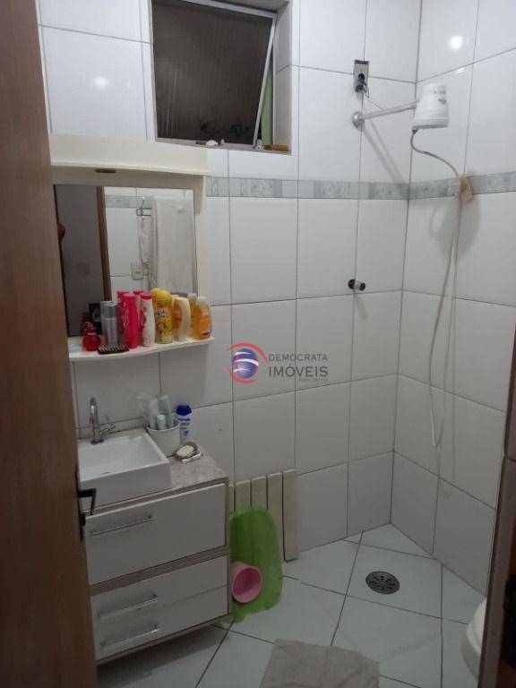 Sobrado à venda com 3 quartos, 204m² - Foto 7