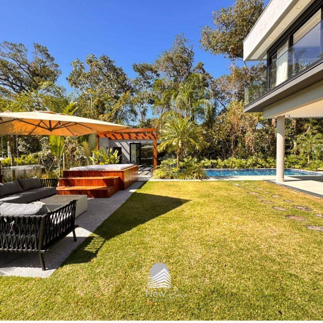 Casa, 7 quartos, 622 m² - Foto 4