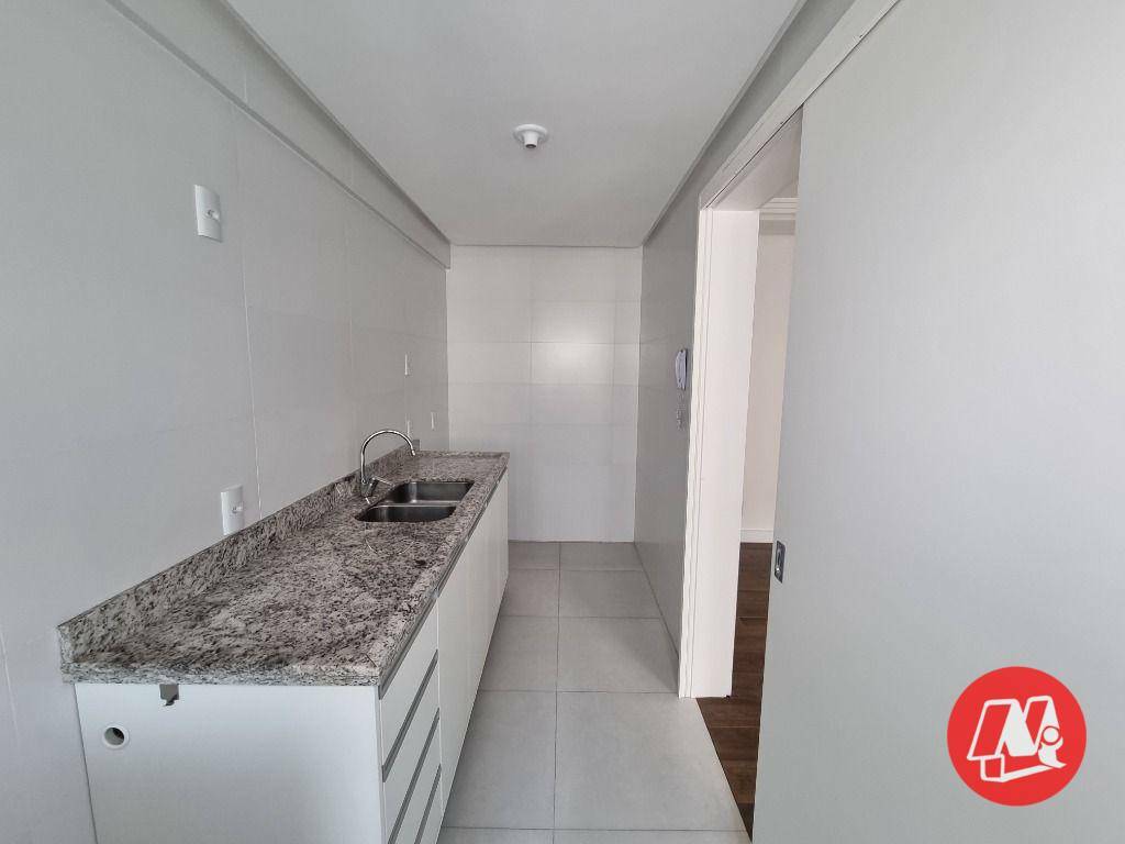 Apartamento para alugar com 1 quarto, 50m² - Foto 9