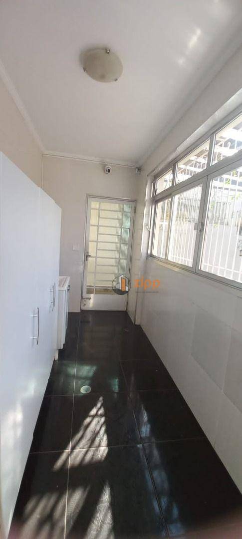 Sobrado à venda com 3 quartos, 580m² - Foto 27