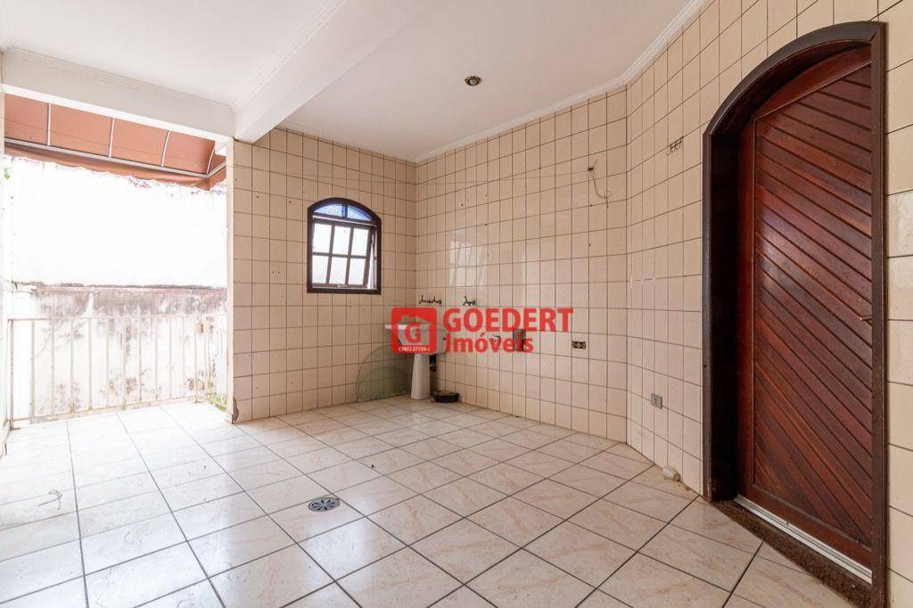 Sobrado à venda com 3 quartos, 196m² - Foto 22