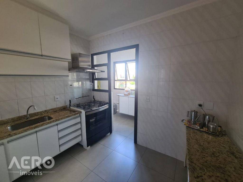 Apartamento à venda com 3 quartos, 99m² - Foto 30