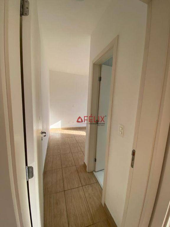 Apartamento à venda com 2 quartos, 65m² - Foto 17