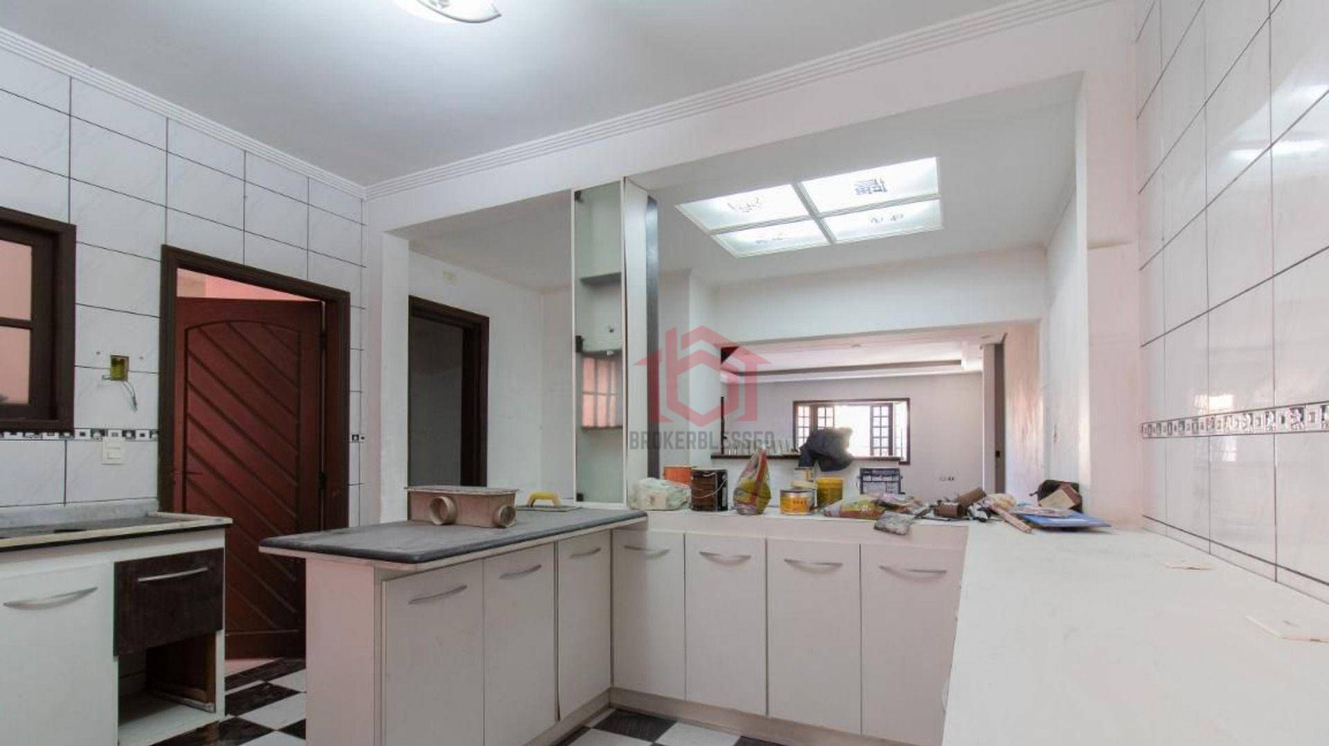 Sobrado à venda com 3 quartos, 284m² - Foto 5