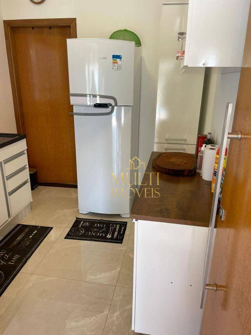 Sítio à venda com 3 quartos, 200m² - Foto 11