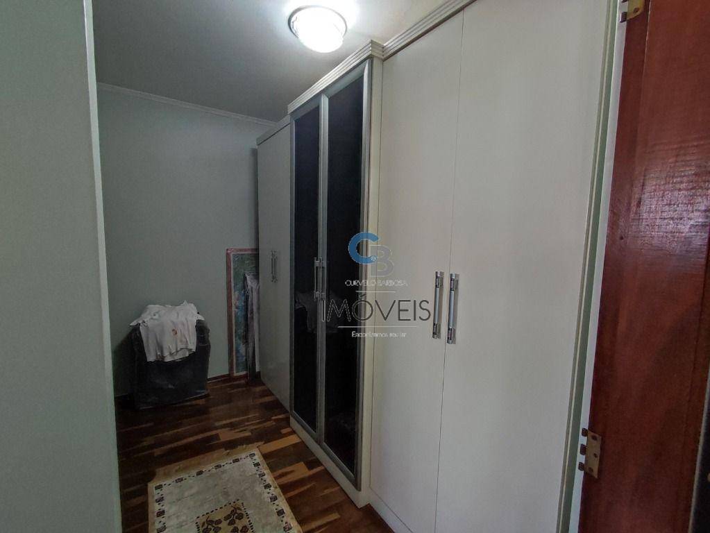 Sobrado à venda com 3 quartos, 300m² - Foto 17