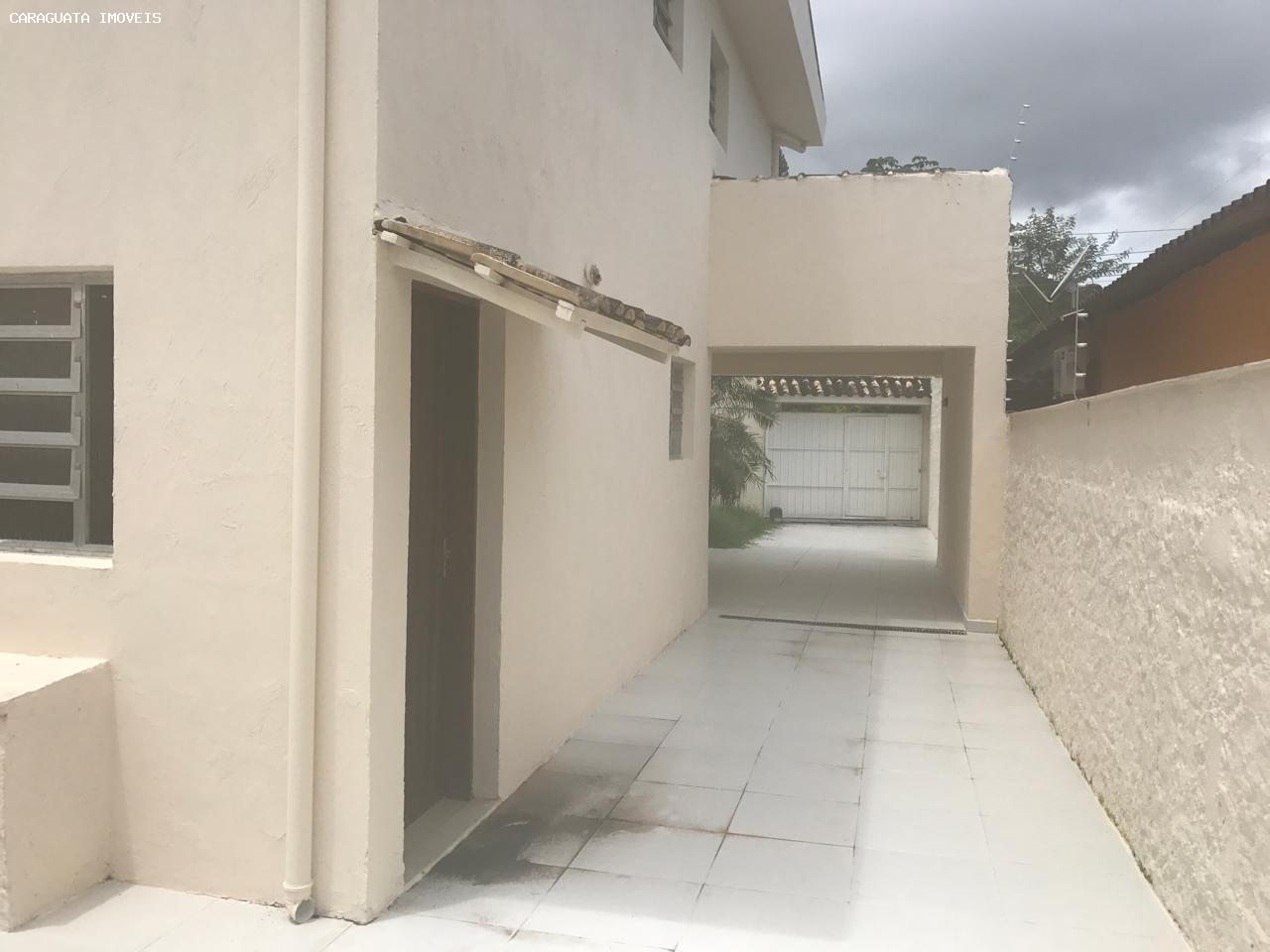 Casa à venda com 4 quartos, 252m² - Foto 30