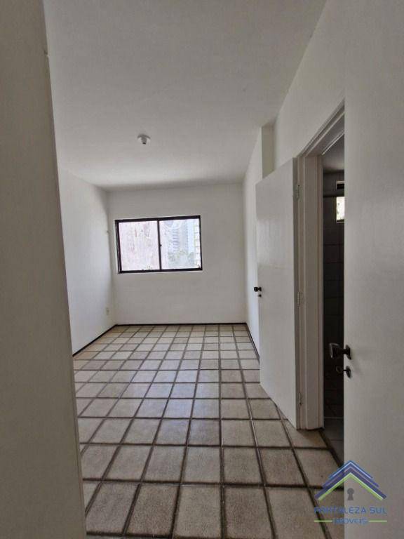 Apartamento à venda com 3 quartos, 113m² - Foto 14