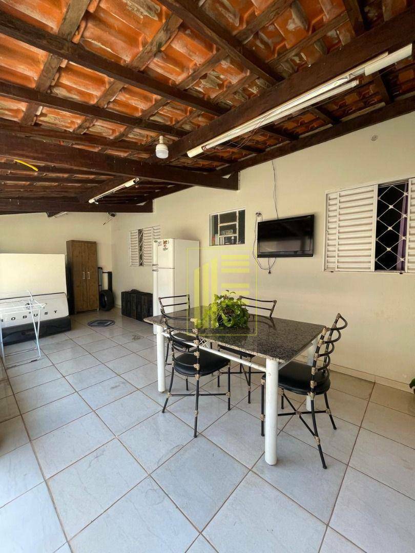 Casa, 3 quartos, 208 m² - Foto 34