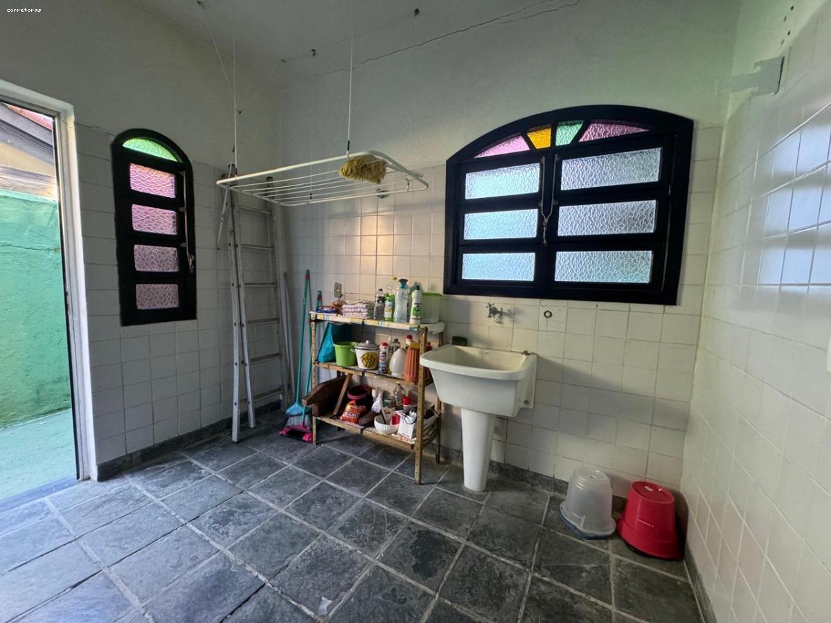 Casa de Condomínio à venda com 3 quartos, 578m² - Foto 13