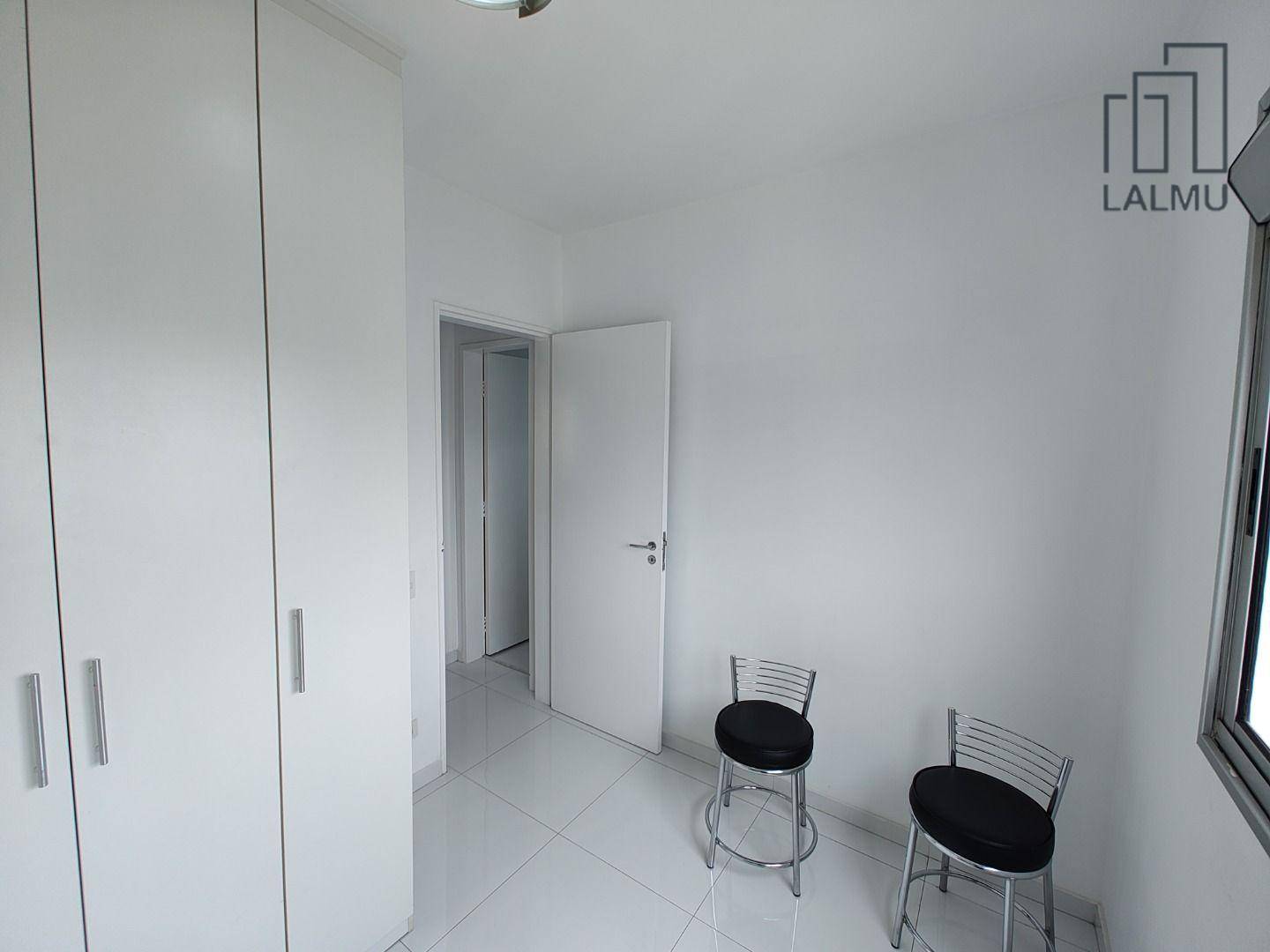 Apartamento para alugar com 2 quartos, 60m² - Foto 20