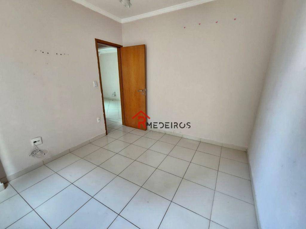 Apartamento à venda com 2 quartos, 79m² - Foto 11