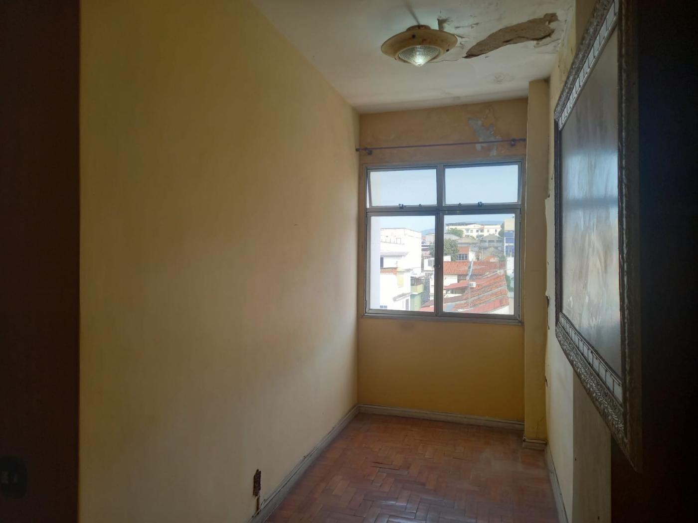 Apartamento à venda com 2 quartos, 60m² - Foto 6