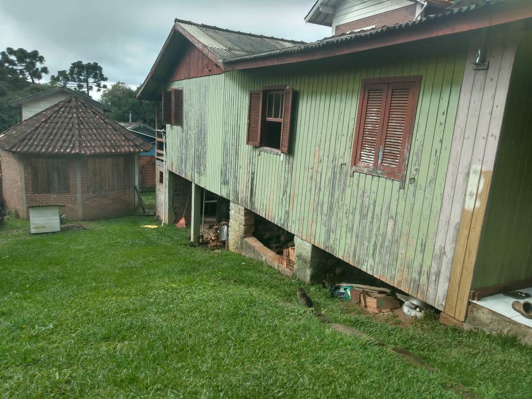 Casa à venda com 3 quartos, 90m² - Foto 11
