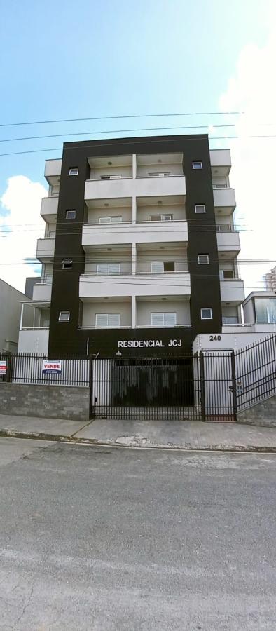 Apartamento à venda com 3 quartos, 86m² - Foto 18