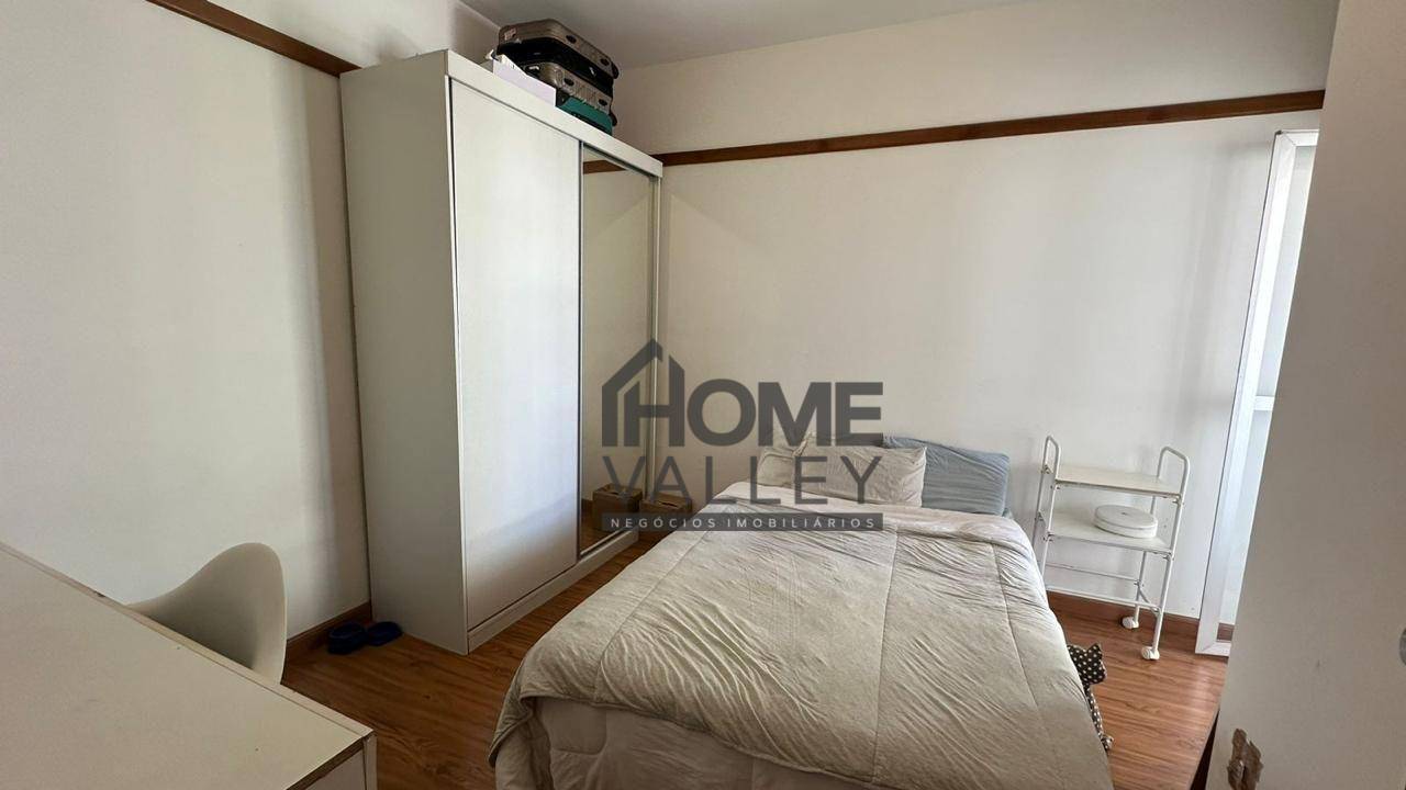 Apartamento à venda com 2 quartos, 64m² - Foto 10