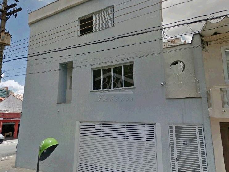 Sobrado à venda com 3 quartos, 240m² - Foto 1