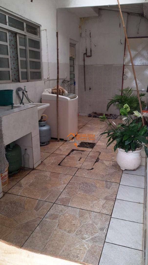 Sobrado à venda com 8 quartos, 250m² - Foto 16