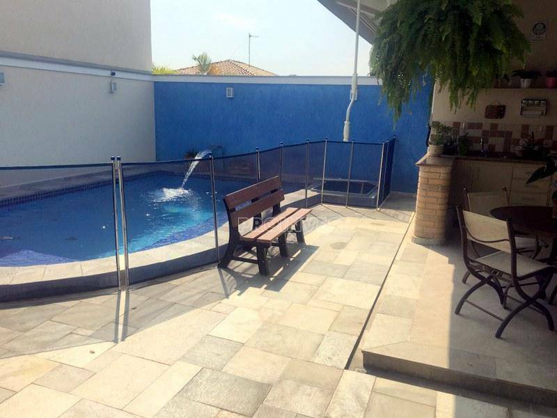 Casa à venda com 4 quartos, 380m² - Foto 27