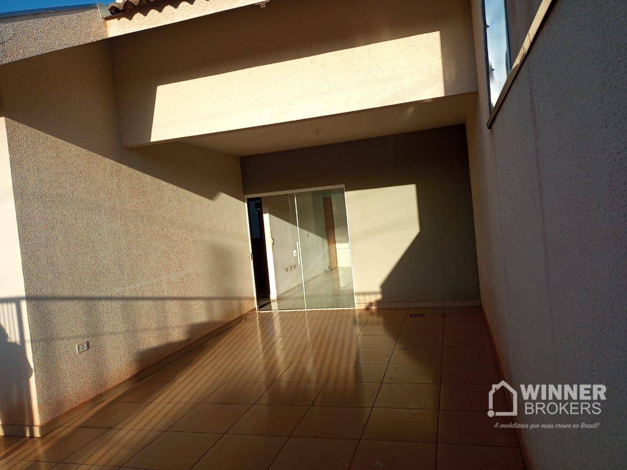 Casa à venda com 2 quartos, 71m² - Foto 4