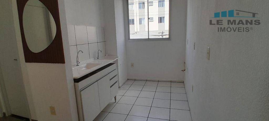 Apartamento à venda com 2 quartos, 48m² - Foto 3