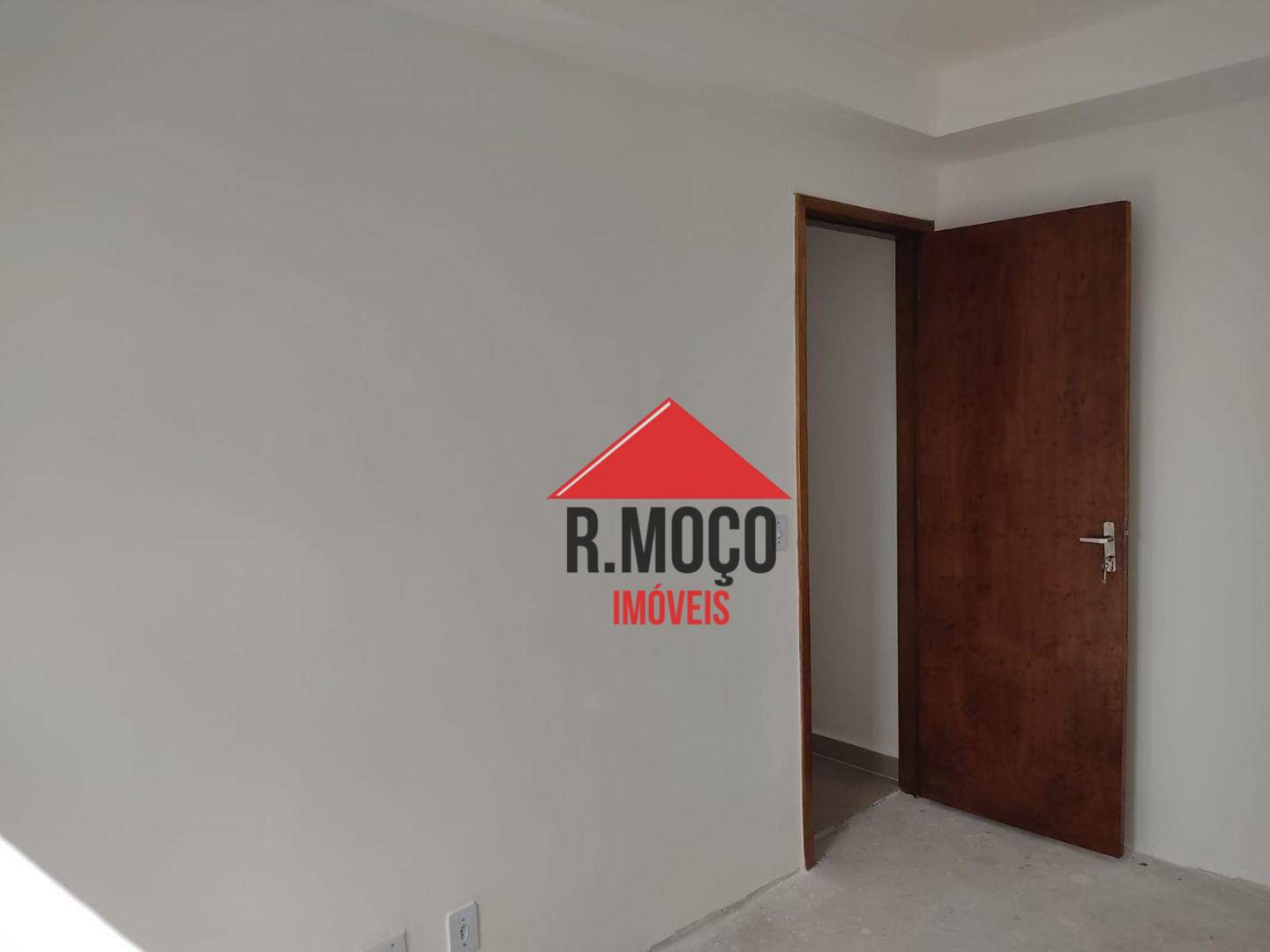 Apartamento à venda com 2 quartos, 39m² - Foto 15