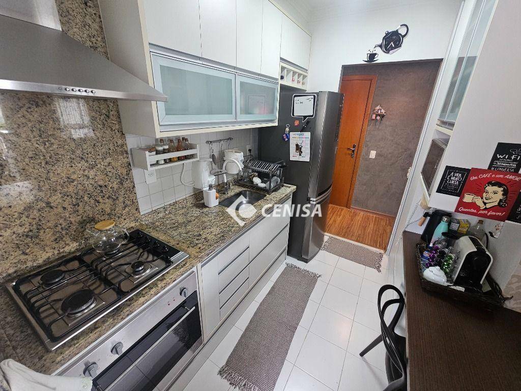 Apartamento à venda com 3 quartos, 86m² - Foto 9