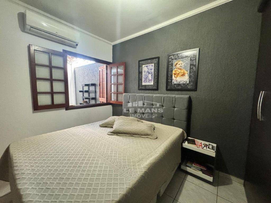 Casa à venda com 2 quartos, 88m² - Foto 7