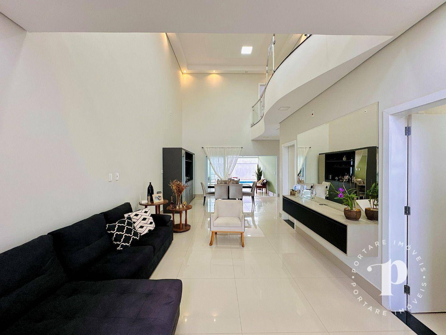 Casa de Condomínio à venda com 3 quartos, 323m² - Foto 5