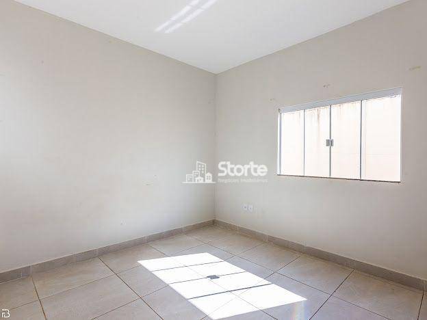 Casa à venda com 5 quartos, 130m² - Foto 16