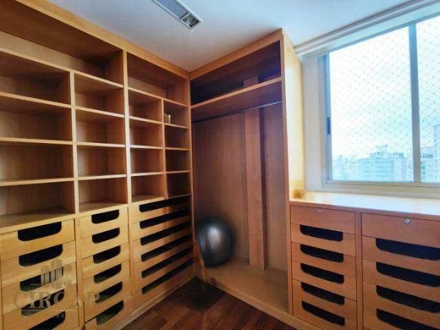 Apartamento à venda com 3 quartos, 380m² - Foto 20