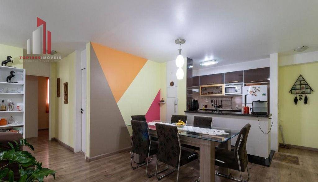 Apartamento à venda com 2 quartos, 70m² - Foto 2