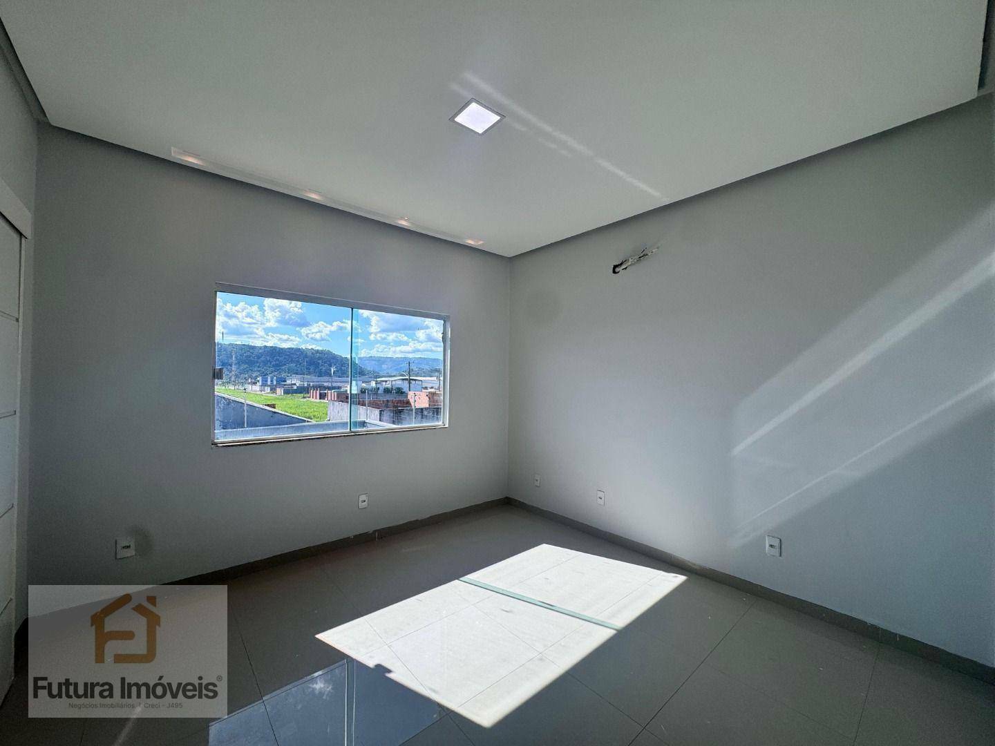 Casa à venda com 3 quartos, 332m² - Foto 11