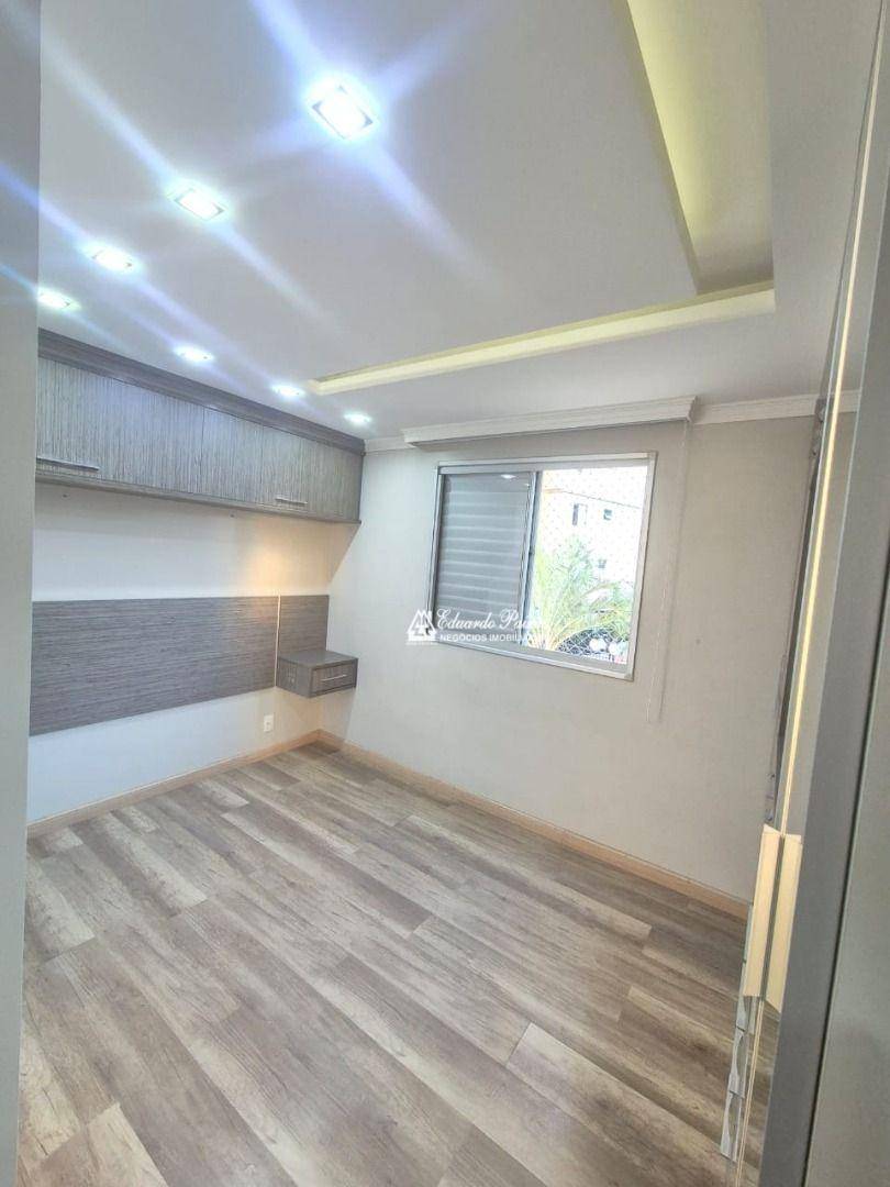 Apartamento à venda com 3 quartos, 76m² - Foto 7