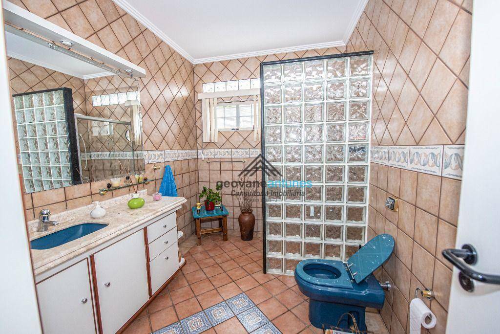 Chácara à venda com 4 quartos, 622m² - Foto 26