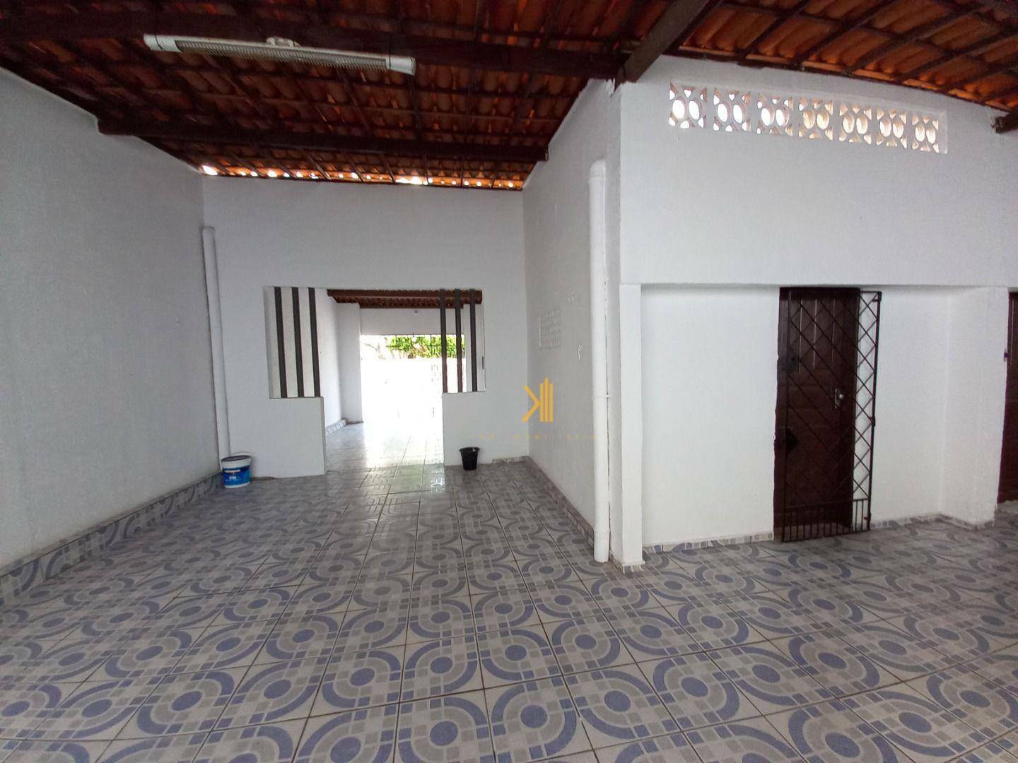 Casa à venda com 2 quartos, 170m² - Foto 10