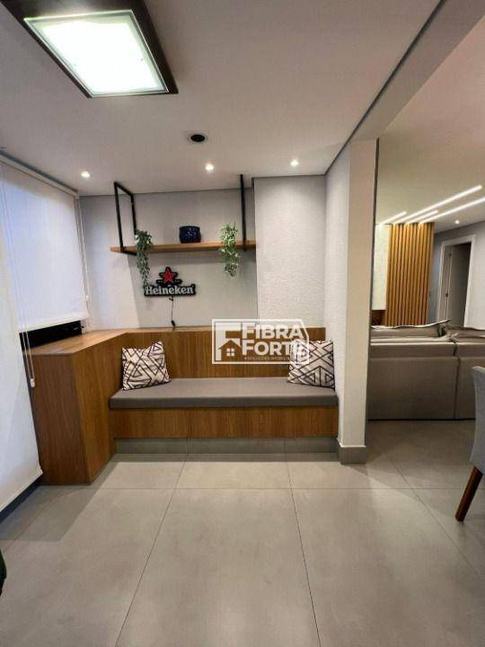 Apartamento à venda com 3 quartos, 83m² - Foto 11