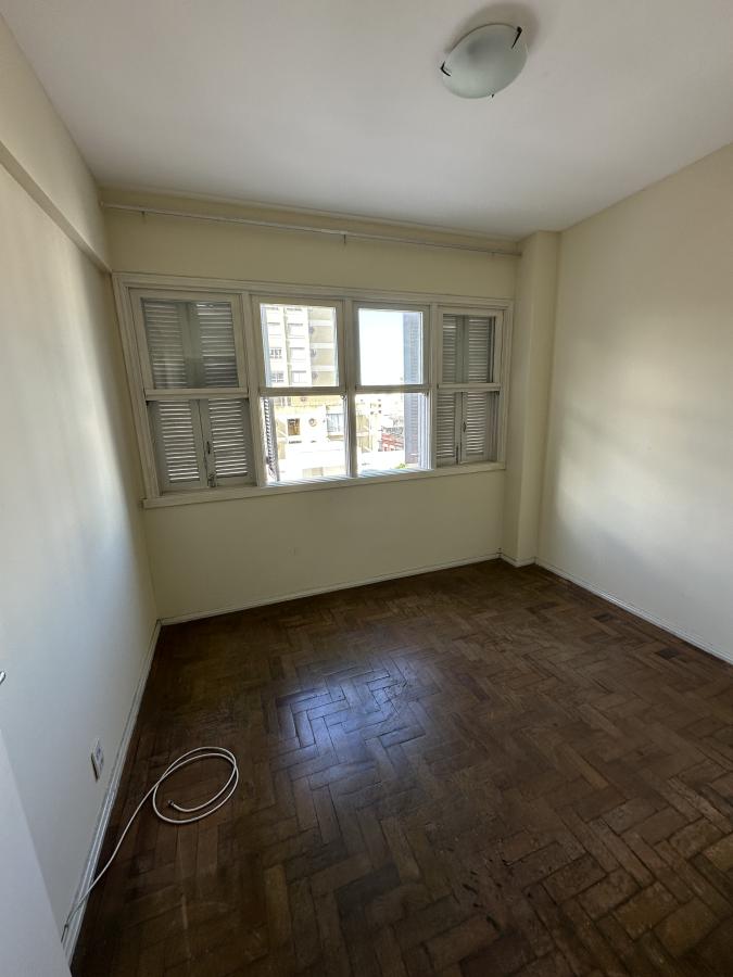 Apartamento à venda com 2 quartos, 105m² - Foto 4