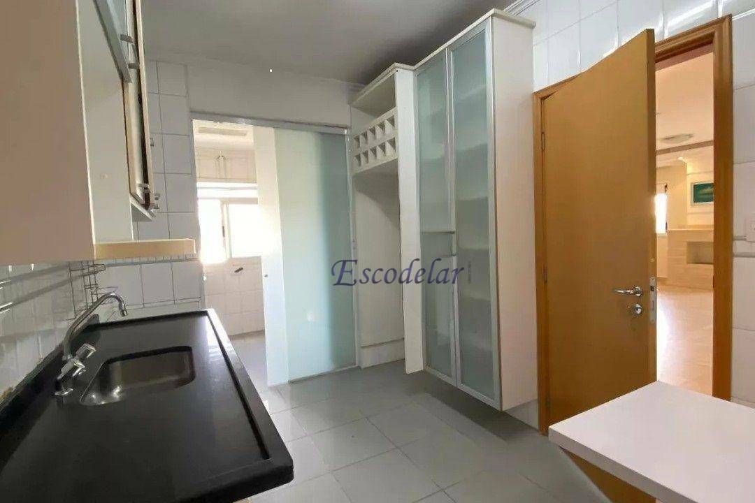 Apartamento à venda com 3 quartos, 139m² - Foto 10