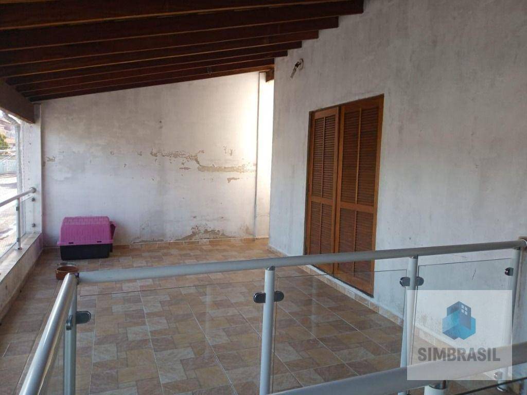 Casa à venda com 3 quartos, 120m² - Foto 1