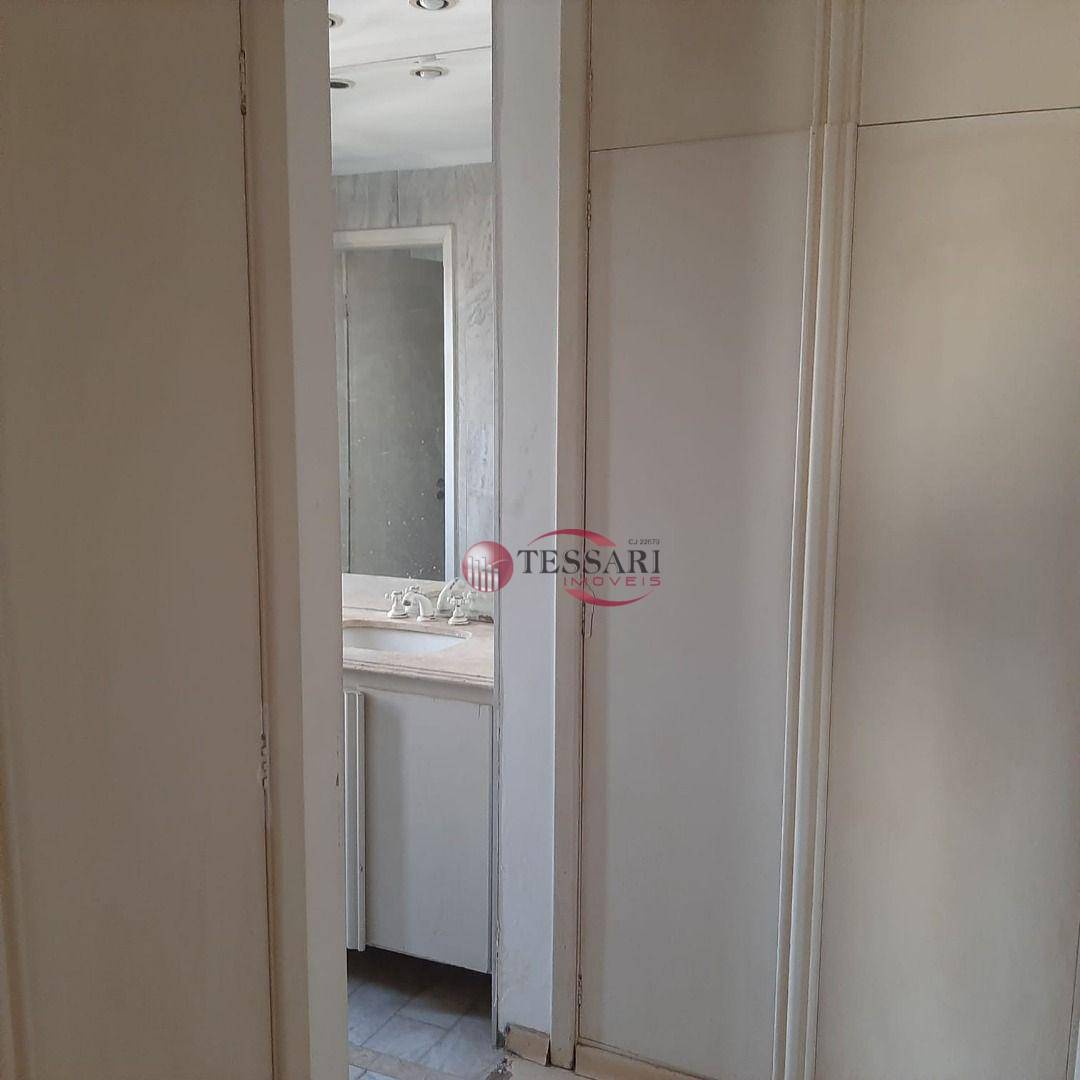 Apartamento à venda com 3 quartos, 167m² - Foto 17