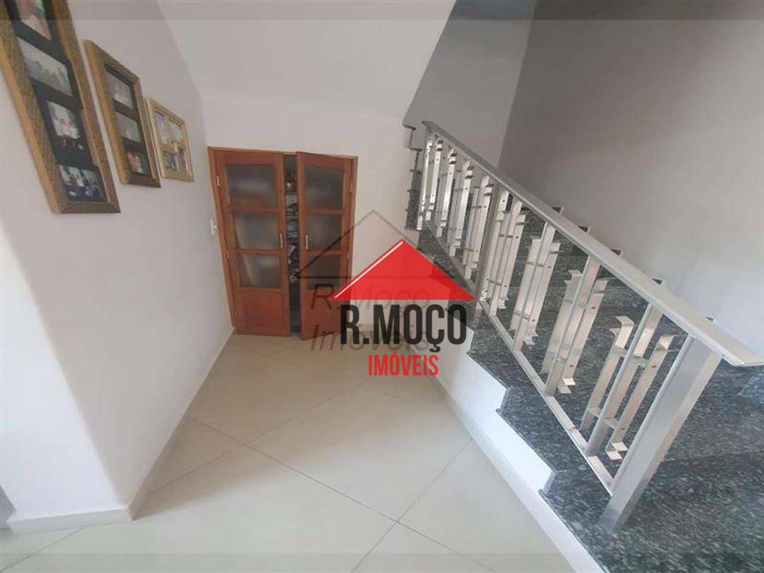 Sobrado à venda com 3 quartos, 270m² - Foto 26