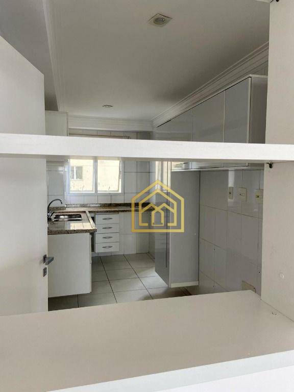 Apartamento à venda com 3 quartos, 128m² - Foto 6