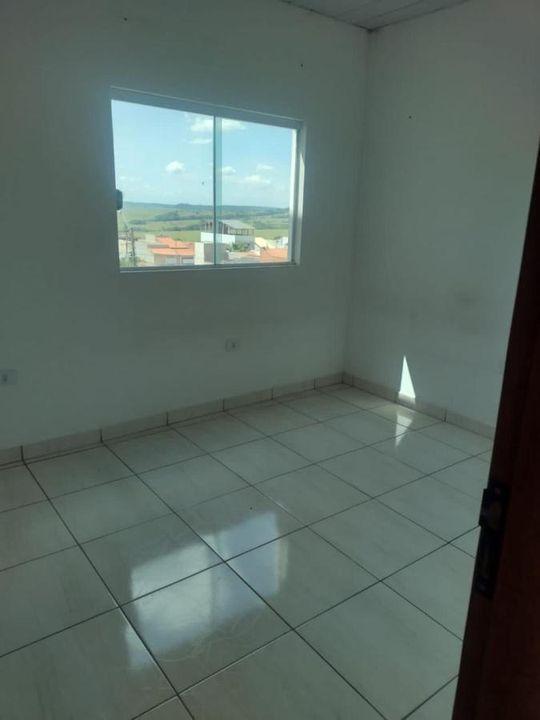 Casa à venda com 3 quartos, 250m² - Foto 5