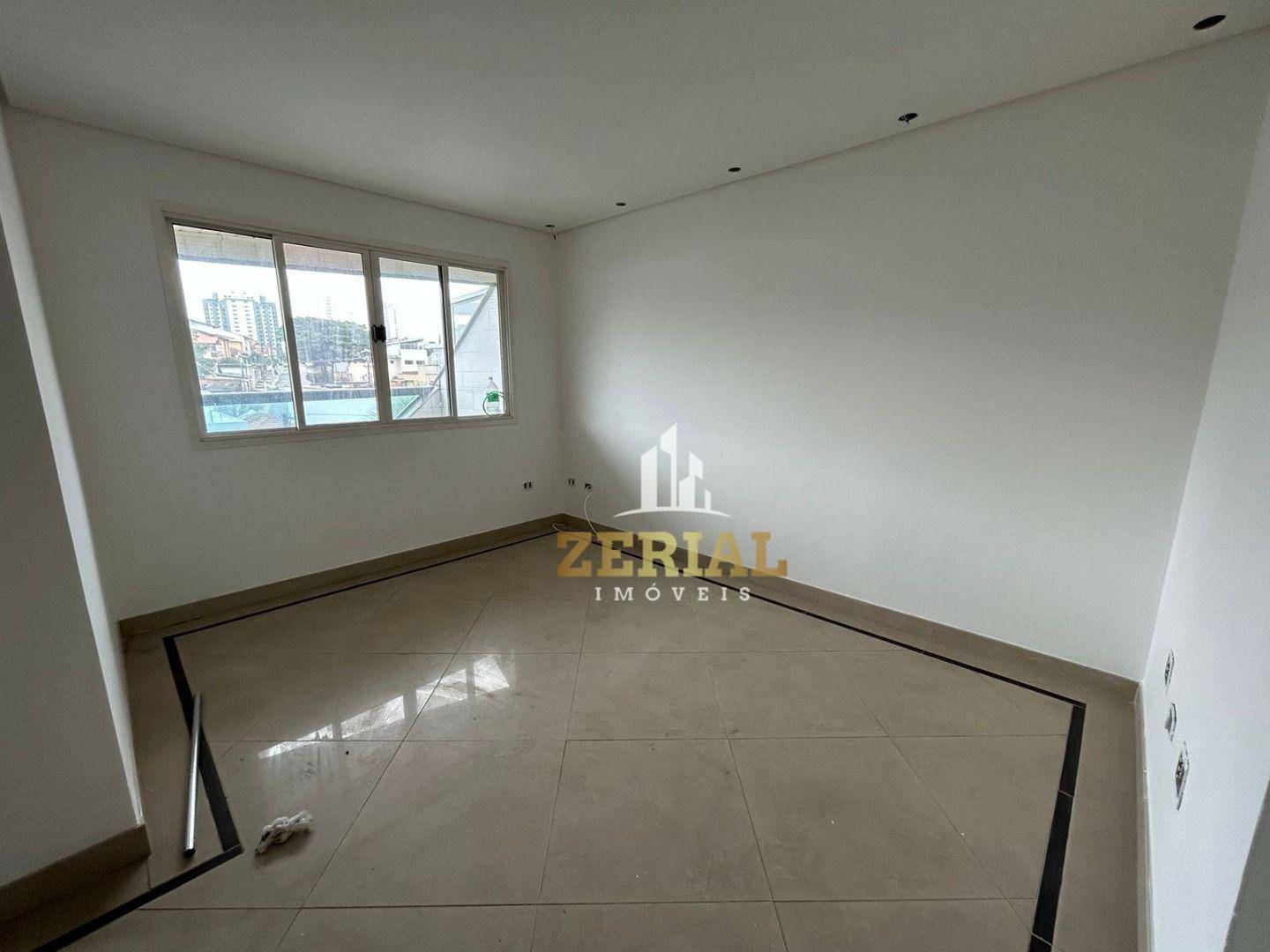 Apartamento à venda com 3 quartos, 140m² - Foto 4