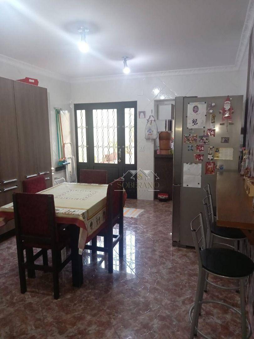 Casa à venda com 3 quartos, 283m² - Foto 20